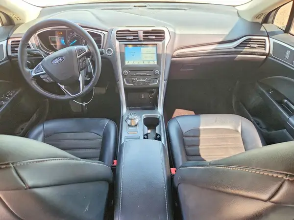 3FA6P0H71HR340928 2017 FORD FUSION - Image 8