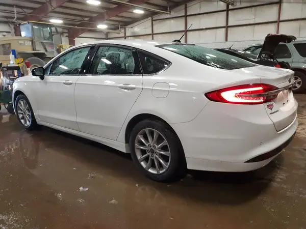 3FA6P0H71HR341674 2017 FORD FUSION - Image 2