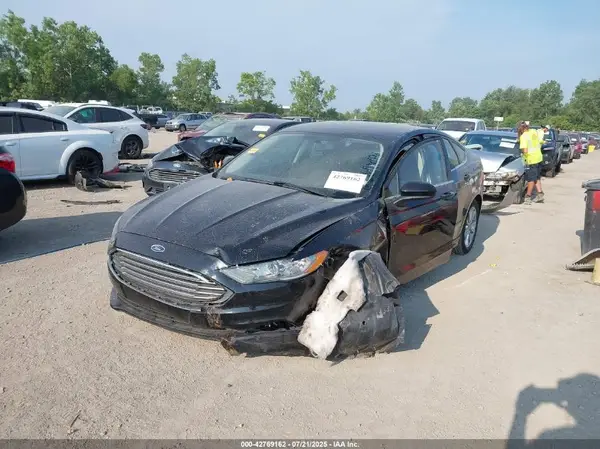 3FA6P0H71HR341898 2017 FORD FUSION - Image 2