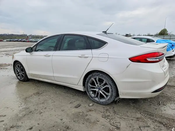 3FA6P0H71HR349211 2017 FORD FUSION - Image 2