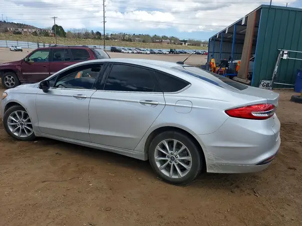 3FA6P0H71HR358944 2017 FORD FUSION - Image 2