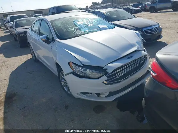 3FA6P0H71HR359043 2017 FORD FUSION - Image 1