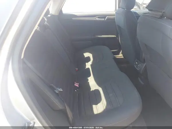 3FA6P0H71HR369927 2017 FORD FUSION - Image 8
