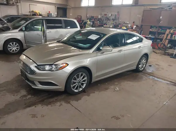3FA6P0H71HR372939 2017 FORD FUSION - Image 2