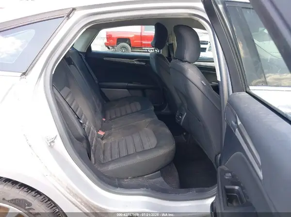 3FA6P0H71HR377607 2017 FORD FUSION - Image 8