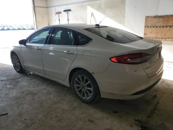 3FA6P0H71HR389692 2017 FORD FUSION - Image 2