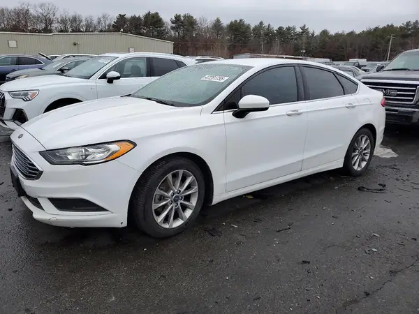 3FA6P0H71HR390129 2017 FORD FUSION - Image 1