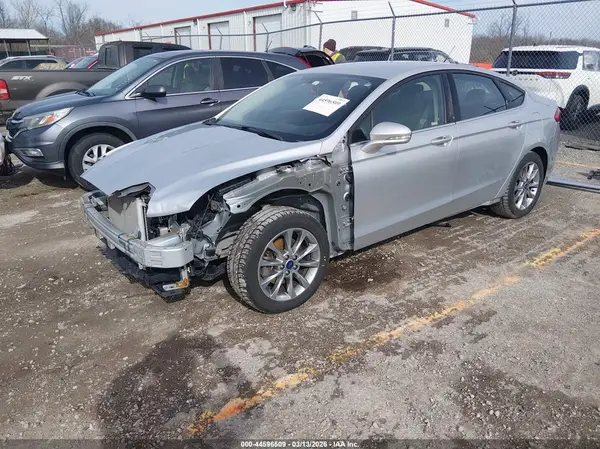 3FA6P0H71HR390664 2017 FORD FUSION - Image 2
