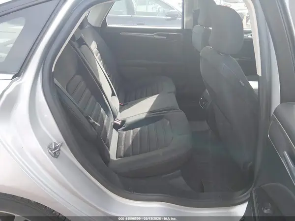 3FA6P0H71HR390664 2017 FORD FUSION - Image 8