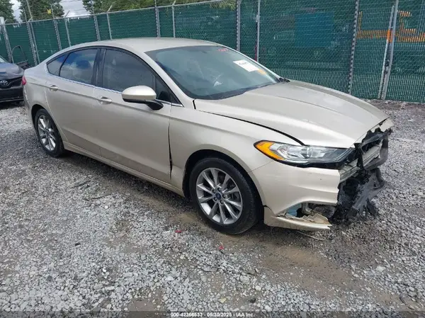 3FA6P0H71HR391894 2017 FORD FUSION - Image 1