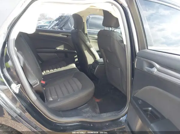 3FA6P0H71HR394083 2017 FORD FUSION - Image 8