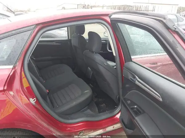 3FA6P0H71HR402778 2017 FORD FUSION - Image 8