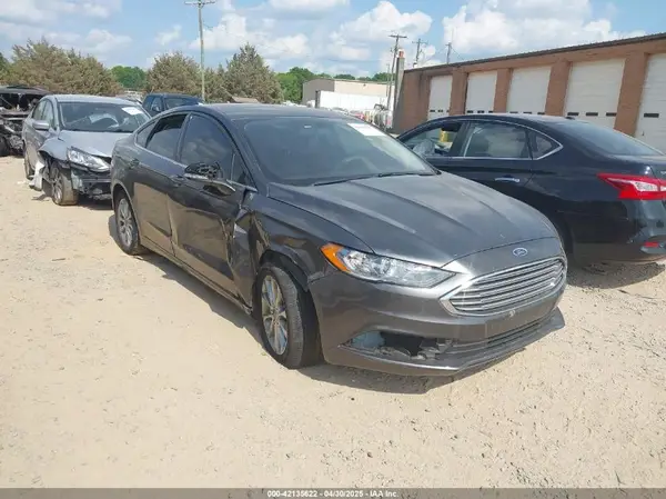 3FA6P0H71HR410878 2017 FORD FUSION - Image 1