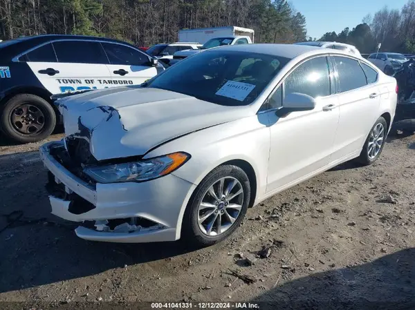 3FA6P0H71HR411111 2017 FORD FUSION - Image 2
