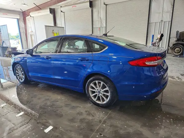3FA6P0H71HR412307 2017 FORD FUSION - Image 2