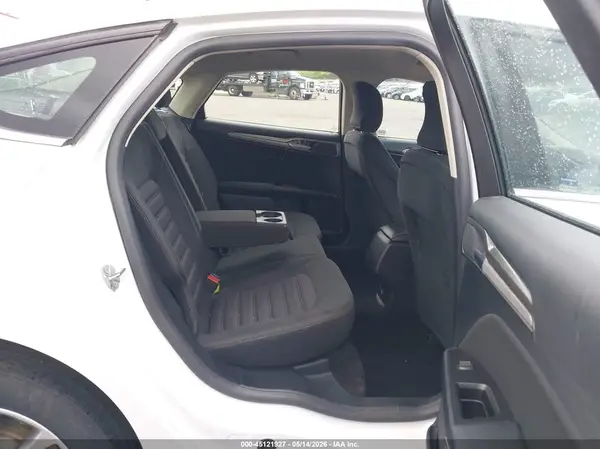 3FA6P0H71HR414171 2017 FORD FUSION - Image 8