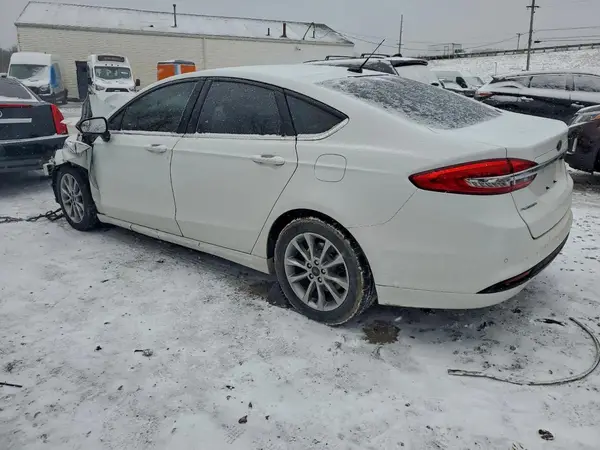 3FA6P0H71HR415286 2017 FORD FUSION - Image 2