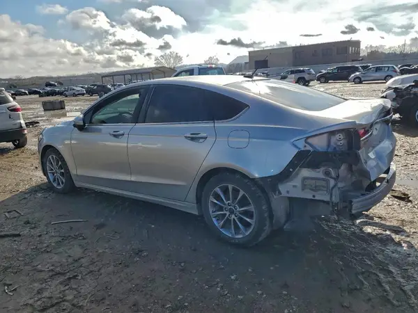 3FA6P0H71HR416034 2017 FORD FUSION - Image 2