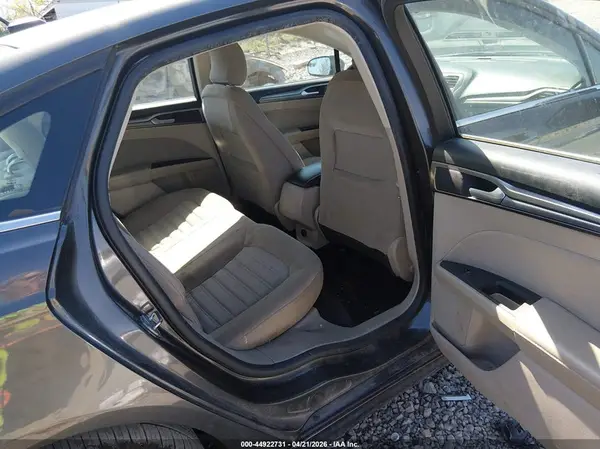 3FA6P0H71JR104124 2018 FORD FUSION - Image 8