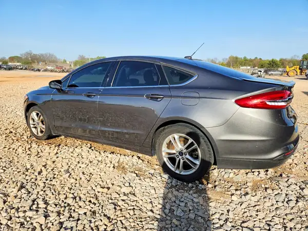 3FA6P0H71JR104222 2018 FORD FUSION - Image 2