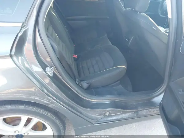 3FA6P0H71JR125023 2018 FORD FUSION - Image 8