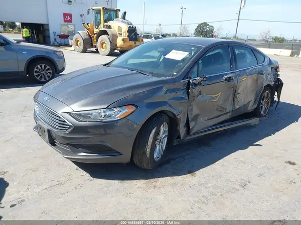 3FA6P0H71JR129573 2018 FORD FUSION - Image 2