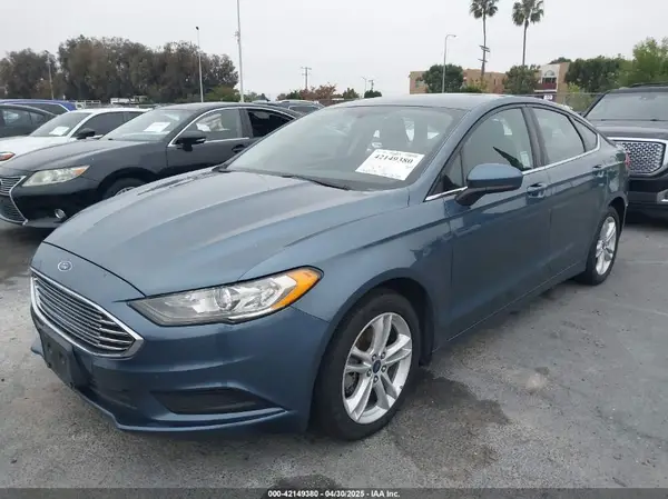 3FA6P0H71JR140685 2018 FORD FUSION - Image 2