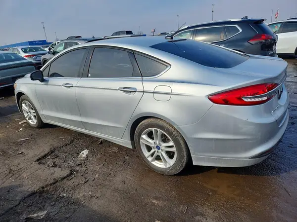 3FA6P0H71JR175579 2018 FORD FUSION - Image 2