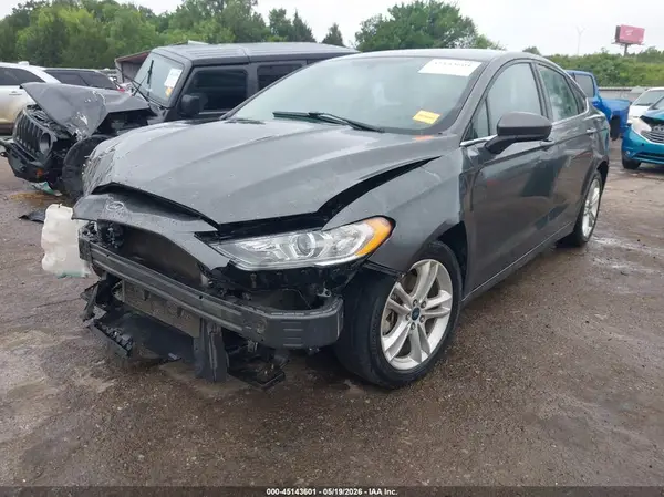 3FA6P0H71JR182242 2018 FORD FUSION - Image 2