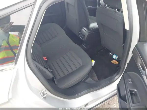 3FA6P0H71JR185478 2018 FORD FUSION - Image 8