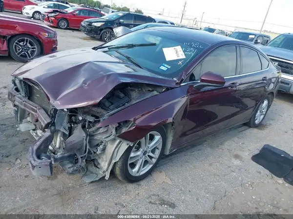 3FA6P0H71JR186131 2018 FORD FUSION - Image 2