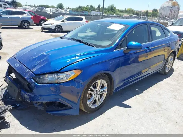 3FA6P0H71JR207818 2018 FORD FUSION - Image 2