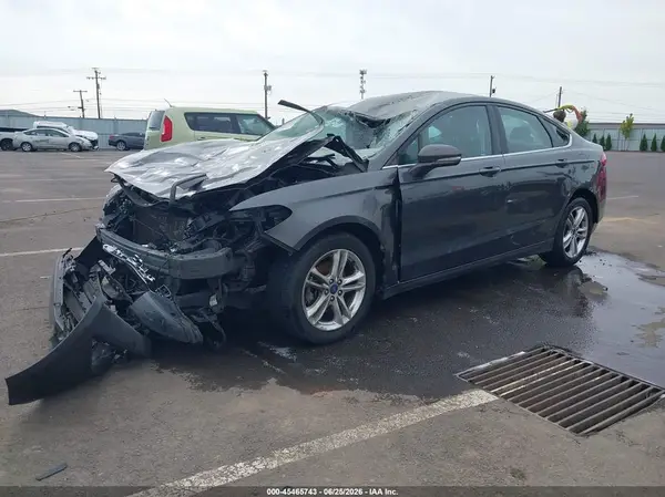 3FA6P0H71JR221878 2018 FORD FUSION - Image 2