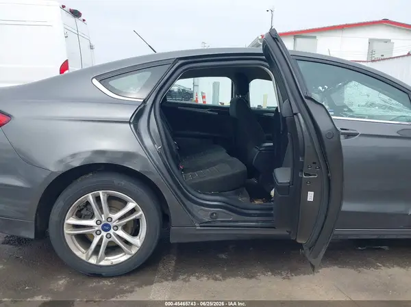3FA6P0H71JR221878 2018 FORD FUSION - Image 8