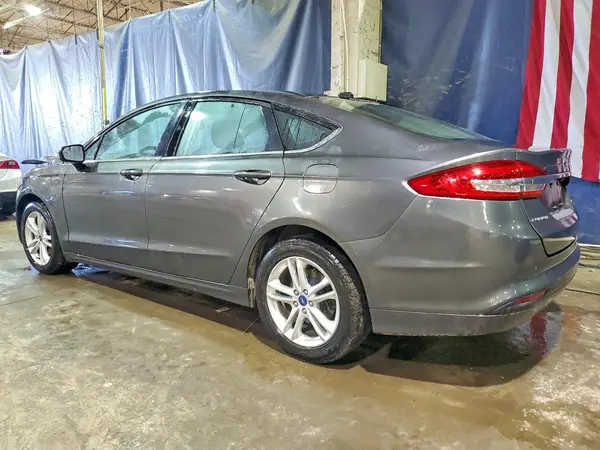 3FA6P0H71JR225509 2018 FORD FUSION - Image 2