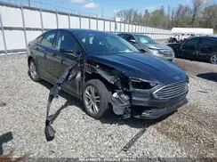 3FA6P0H71JR257988 2018 FORD FUSION