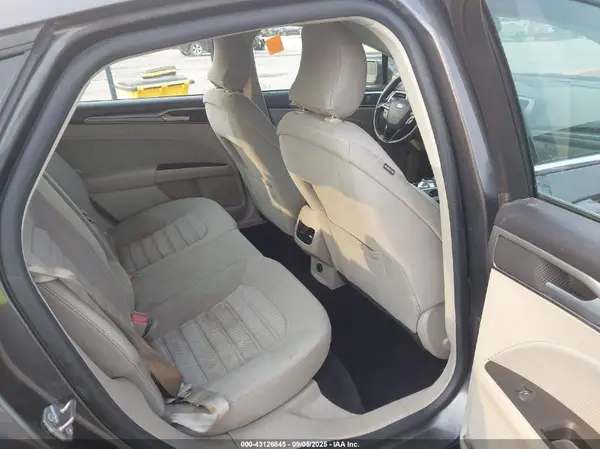 3FA6P0H71JR270532 2018 FORD FUSION - Image 8
