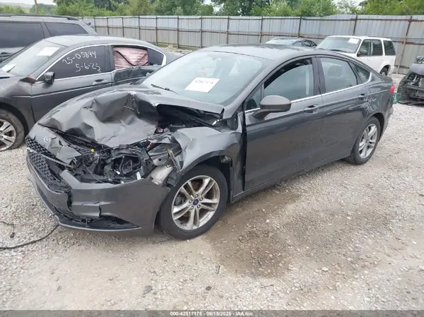 3FA6P0H71JR270952 2018 FORD FUSION - Image 2