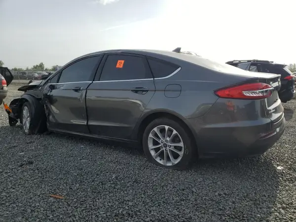 3FA6P0H71KR104707 2019 FORD FUSION - Image 2