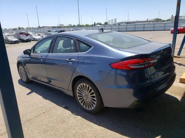 3FA6P0H71KR122463 2019 FORD FUSION - Image 2