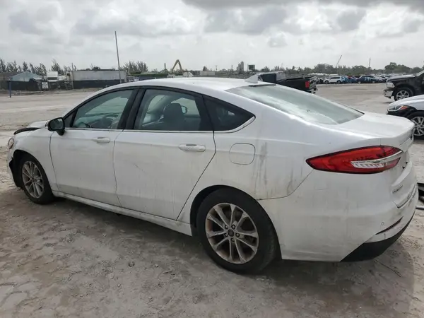3FA6P0H71LR176802 2020 FORD FUSION - Image 2