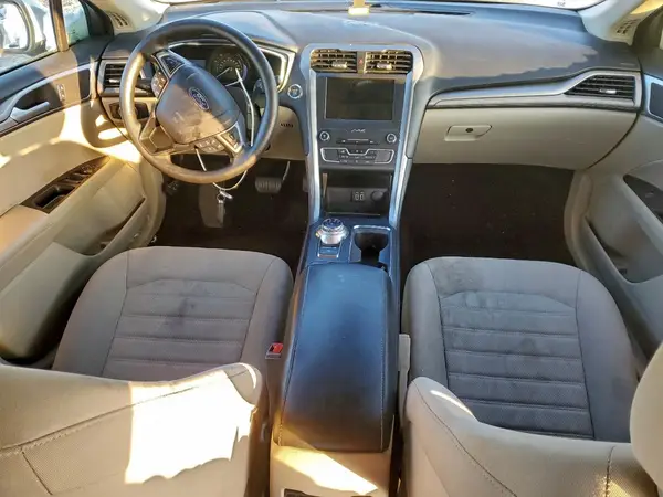 3FA6P0H71LR204923 2020 FORD FUSION - Image 8
