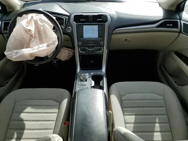 3FA6P0H71LR244631 2020 FORD FUSION - Image 8