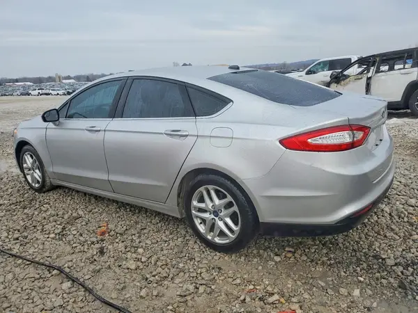 3FA6P0H72GR113021 2016 FORD FUSION - Image 2