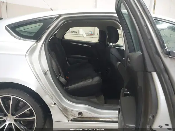 3FA6P0H72GR116792 2016 FORD FUSION - Image 8