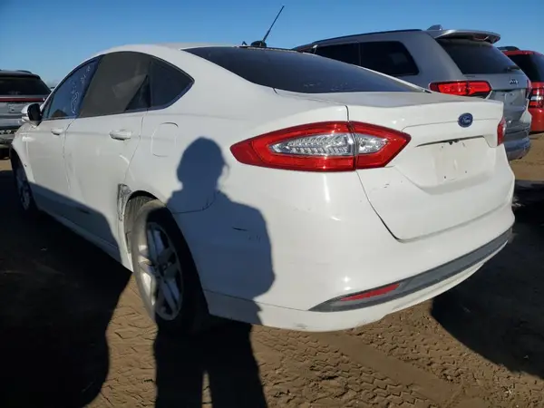 3FA6P0H72GR124763 2016 FORD FUSION - Image 2