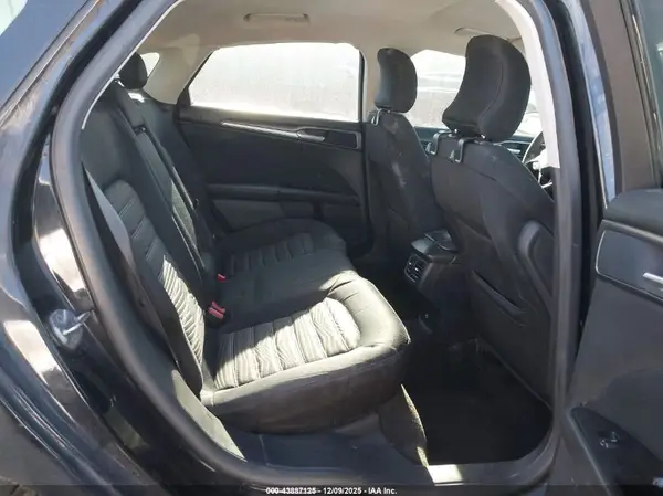 3FA6P0H72GR142969 2016 FORD FUSION - Image 8