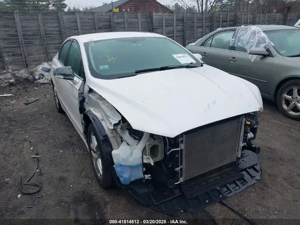 3FA6P0H72GR162137 2016 FORD FUSION - Image 1