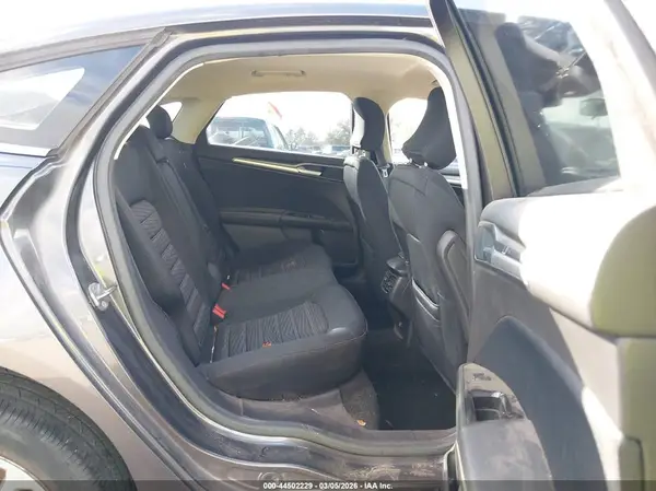 3FA6P0H72GR172392 2016 FORD FUSION - Image 8