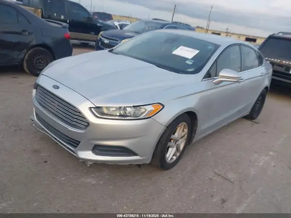 3FA6P0H72GR199978 2016 FORD FUSION - Image 2